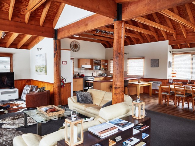 ID74764f00 0000 0500 0000 00000d481072