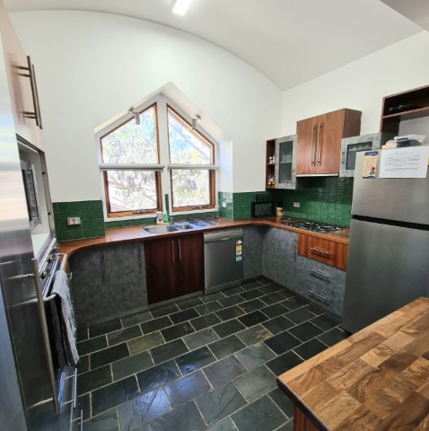 ID1ad55601 0000 0500 0000 000010e85043