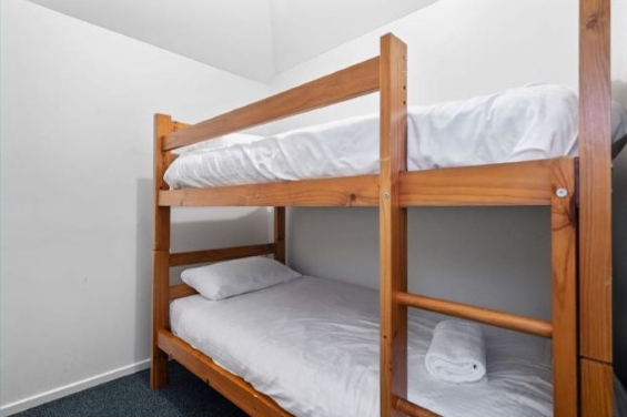 ID1ad55601 0000 0500 0000 000014969cab