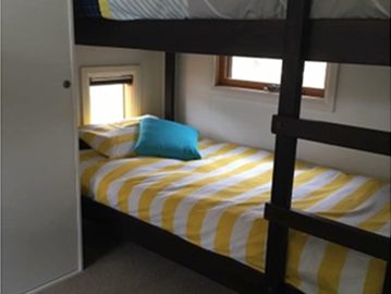 ID5b956001 0000 0500 0000 0000105ef6d9