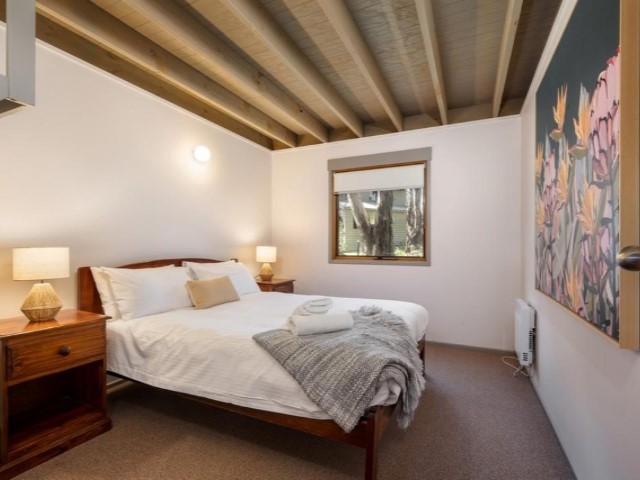 ID66427901 0000 0500 0000 000012afbc3a