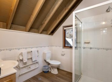 ID66427901 0000 0500 0000 000012afbc3c