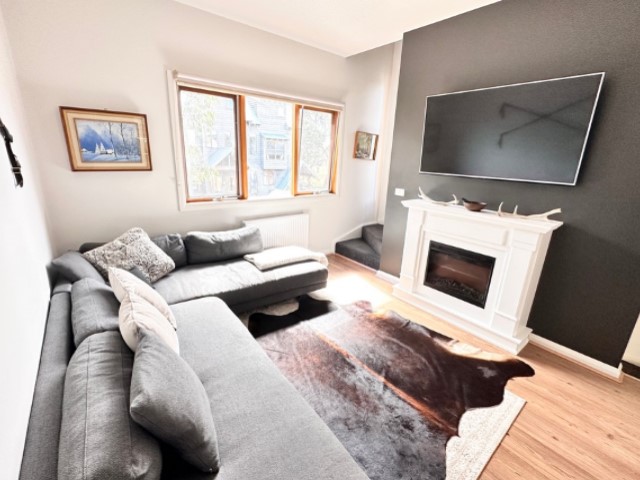 ID959f9901 0000 0500 0000 0000156880b2