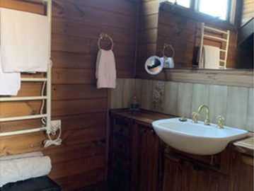 IDb7ec7701 0000 0500 0000 000012886df8